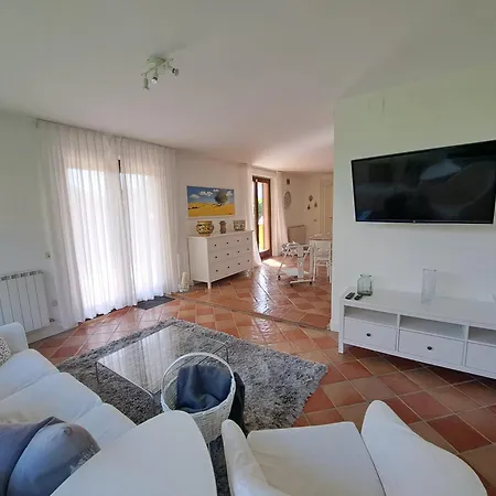 Daphne Experience - Home, Harmony And Garden Apartment *