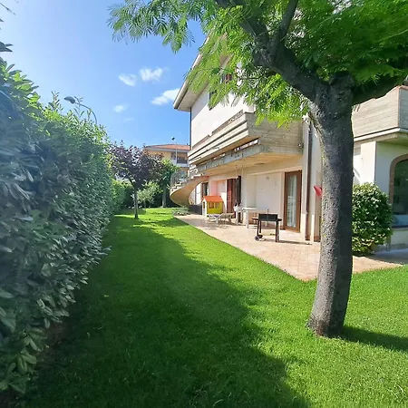 Daphne Experience - Home, Harmony And Garden Apartment