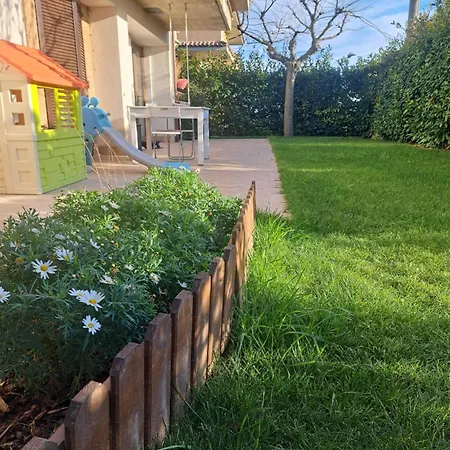 Apartment Daphne Experience - Home, Harmony And Garden