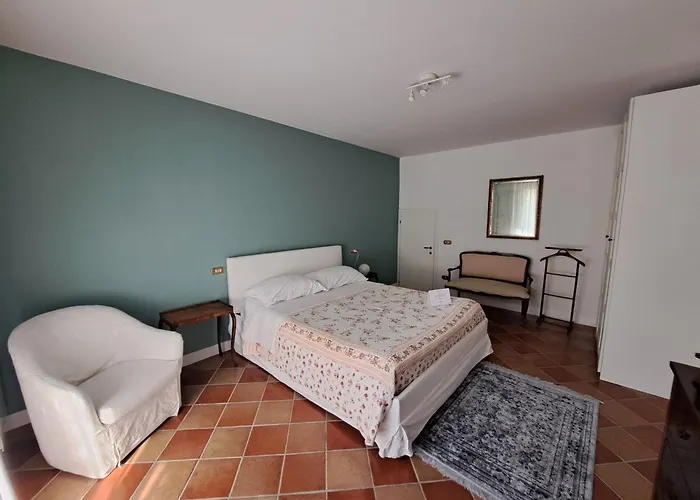 Daphne Experience - Home, Harmony And Garden