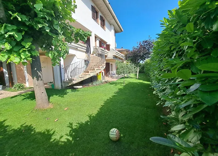 Daphne Experience - Home, Harmony And Garden Apartment Loreto Aprutino