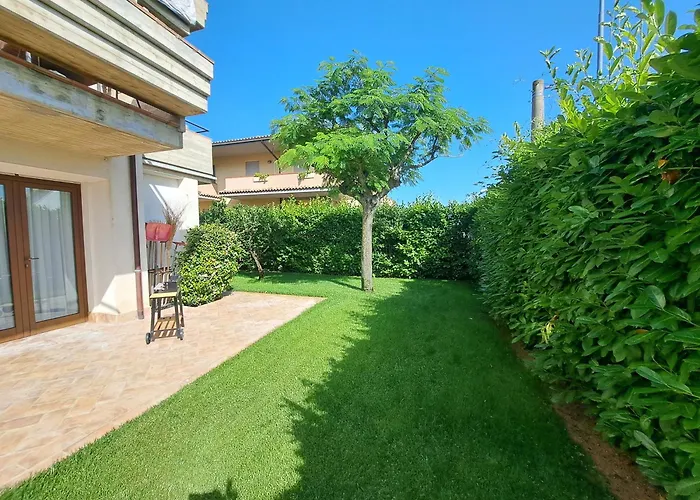 Διαμέρισμα Daphne Experience - Home, Harmony And Garden Loreto Aprutino