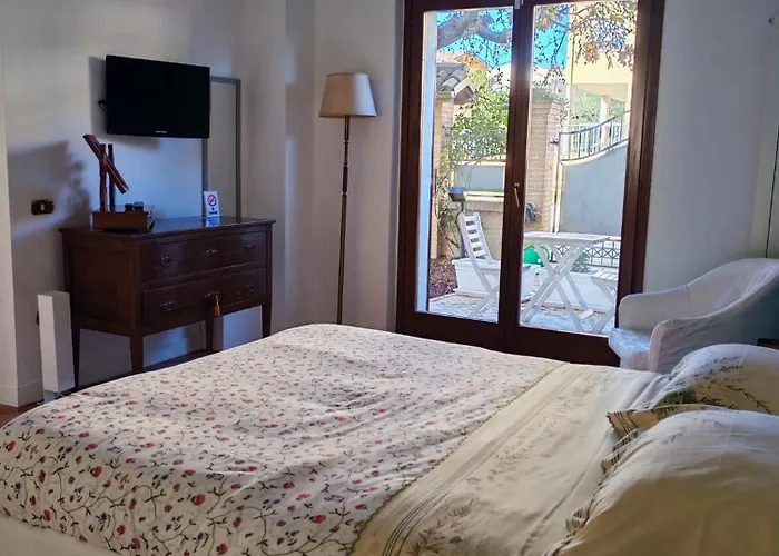 Apartment Daphne Experience - Home, Harmony And Garden